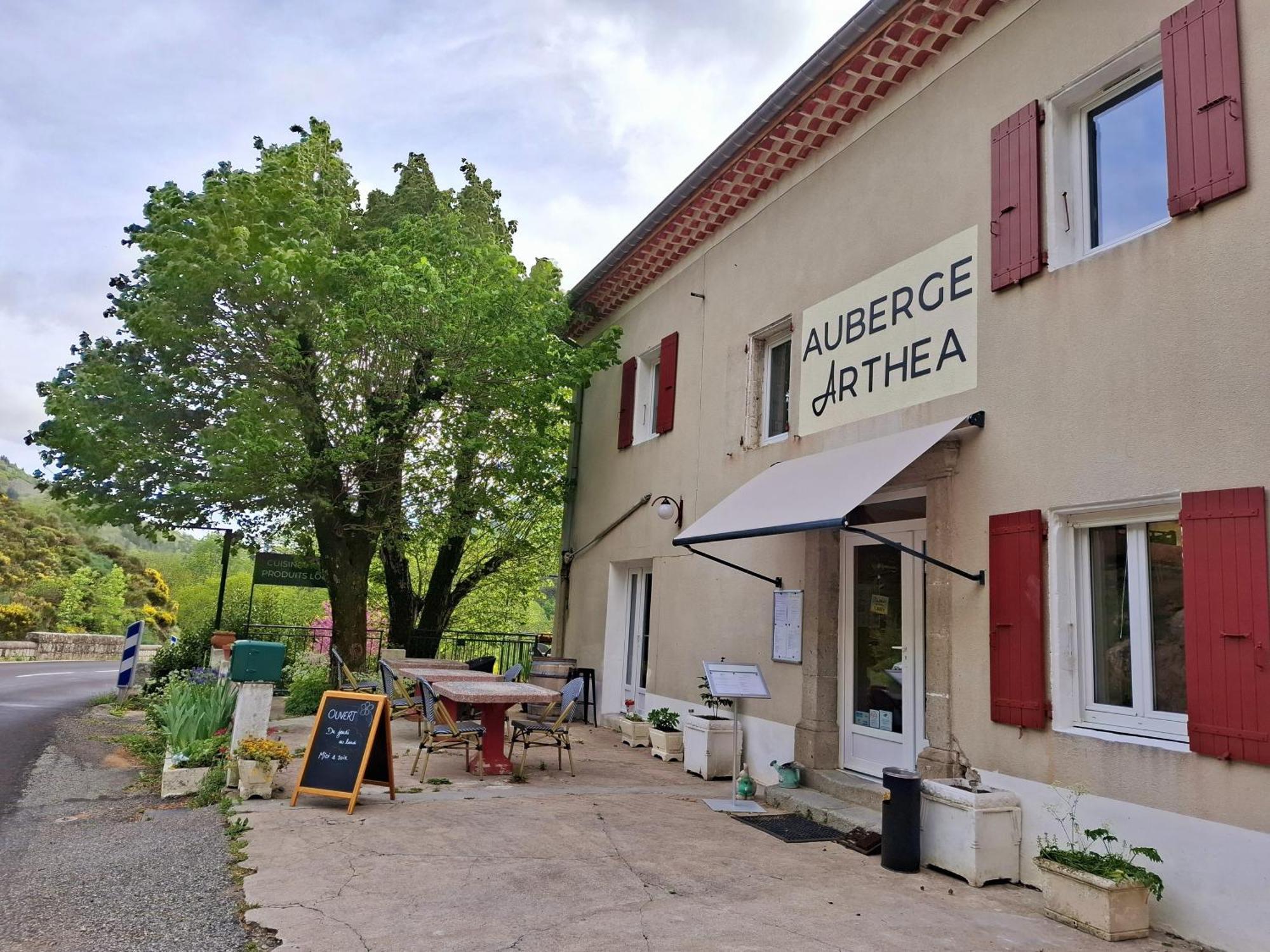 Auberge Arthea Laviolle Eksteriør bilde